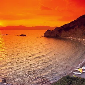 Aparthotel Eco Village Baia Delle Ginestre