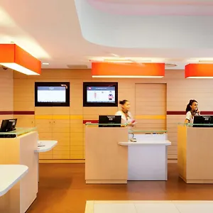 Hotel Ibis Paris La Défense Esplanade